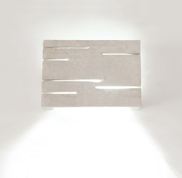 Applique Rustica in pietra leccese