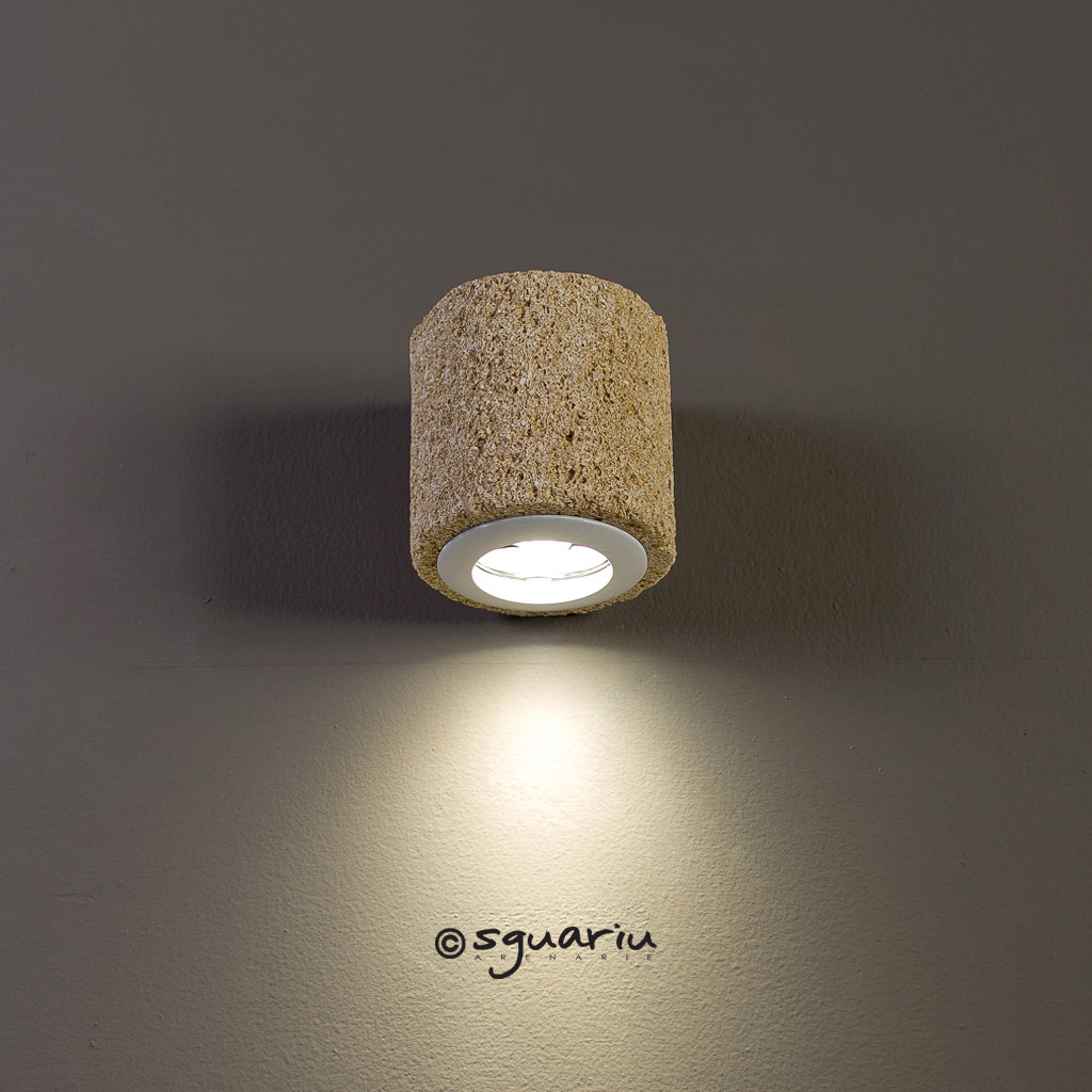 Faretto Spot realizzato in Carparo