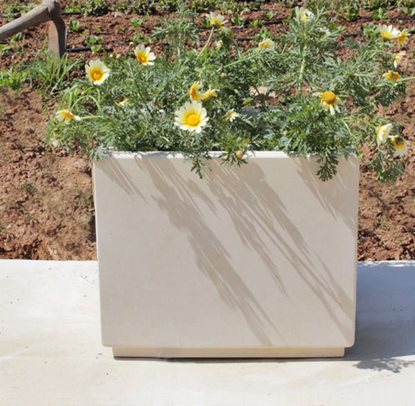 Vaso fioriera pietra leccese Fore - immagine 3