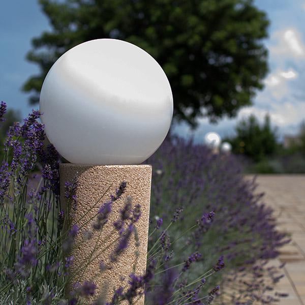 Paletto da giardino in carparo - immagine 2